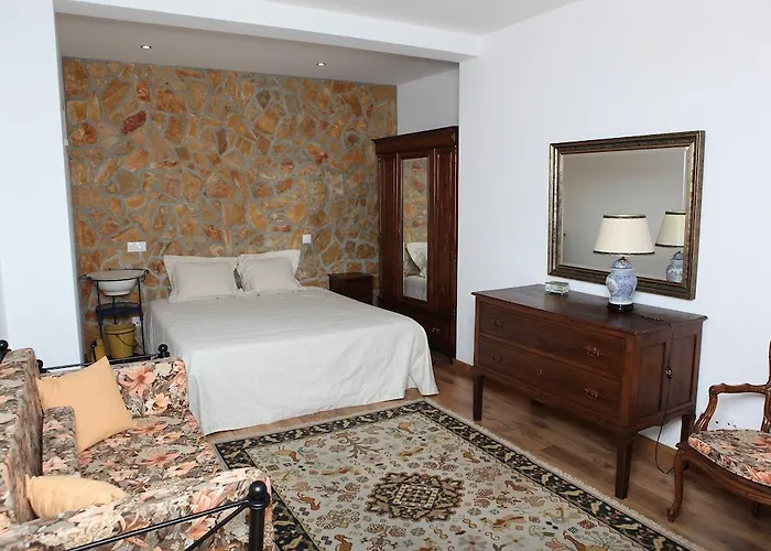 Casa De Santo Antonio