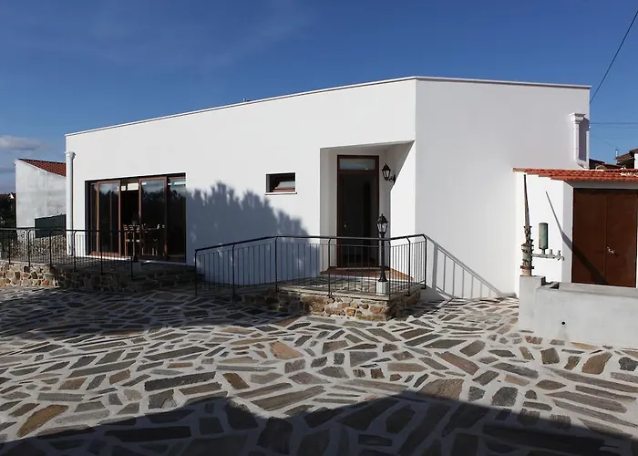 Casa De Santo Antonio Mortágua